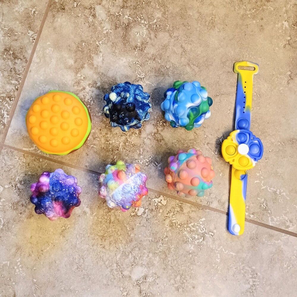 Pop It Fidget Bundle - 5 Balls, 1 Bracelet, and 1 Hamburger